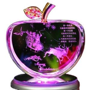 Petit Pont Offre Spéciale 3D Gravé Au Laser Souvenirs Amour <span class=keywords><strong>Ange</strong></span> Thèmes Cristal Verre <span class=keywords><strong>Pomme</strong></span> pour Cadeaux De Noël Décor À La Maison - Product Image 5