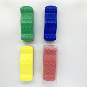 <span class=keywords><strong>Tableau</strong></span> <span class=keywords><strong>blanc</strong></span> personnalisé OEM <span class=keywords><strong>pour</strong></span> enfants et gomme <span class=keywords><strong>pour</strong></span> <span class=keywords><strong>tableau</strong></span> <span class=keywords><strong>noir</strong></span> en plastique coloré et créatif avec tissu en <span class=keywords><strong>feutre</strong></span> Eva enfermé dans une boîte en PVC - Product Image 2