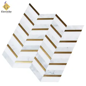 White Marble Mosaic 300X300mm Irregular White And Gray Natural Marble Mosaic With Golden Metal Strip