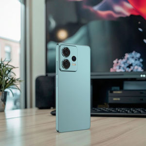 Smartphone S70 Grande Batterie 5000mAh Android 15 Processeur 8 Cœurs Double Carte - Product Image 3