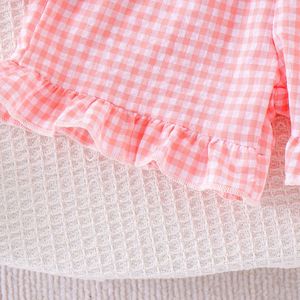 Ensemble 2 pièces léger et respirant pour petites filles, motif gingham, haut à manches volantées et revers, <span class=keywords><strong>short</strong></span> à taille élastique pour l'été et les jeux quotidiens - Product Image 5