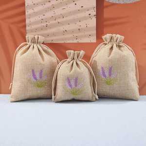 Venta al por Mayor de Bolsas de Tela Reutilizables Ecológicas USM, Bordadas con Flores Secas de Lavanda, de Lino y Yute, con Cordón y Logotipo Personalizado - Product Image 3
