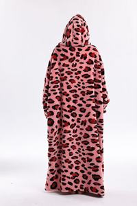 Albornoz <span class=keywords><strong>de</strong></span> Franela Largo para Mujer, Ultra Acogedor, con Base Rosa y Estampado <span class=keywords><strong>de</strong></span> Leopardo, para Ducha, Spa y Baño - Product Image 3