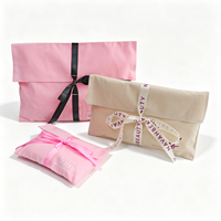 Enveloppe en velours noir avec logo personnalisé sac à poussière sac à main réutilisable portefeuille avec impression de ruban pour bijoux pochettes en velours à rabat cadeau