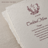 Menus de mariage personnalisés faits à la main en papier, bord festonné rustique avec un design floral minimaliste