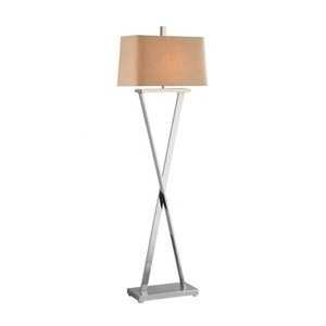 Lámpara de pie de Metal artesanal - Product Image 1