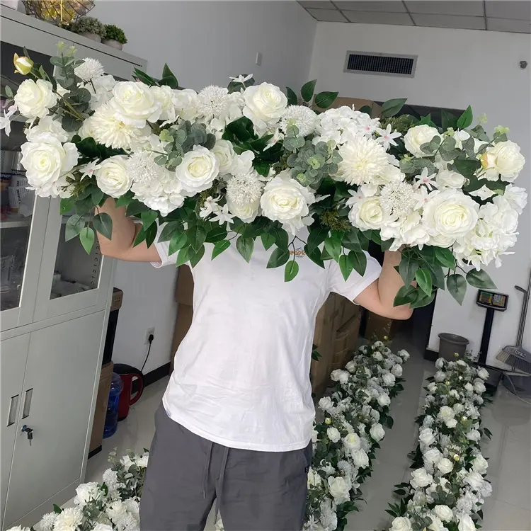 Bianco Su Misura Artificiale Runner Fiori Centri Tavola di Nozze Per La Decorazione