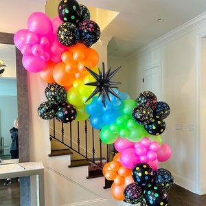 Kit de guirlande d'arc de ballon arc-en-ciel fluorescent lumineux néon pour Glow in the Dark Party Back to 80s 90s <span class=keywords><strong>Disco</strong></span> Party Decor - Product Image 5