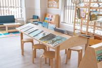 Meubles la bibliothèque préscolaire, table de lecture pour les enfants
