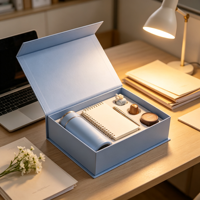 Caja de Regalo Azul para Oficina con Vaso, Cuaderno, Bolígrafo, Figura, Cápsula, Empaque de Escritorio, Venta al por Mayor, Impresión Personalizada, Set de Regalo