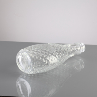 Vente en gros bouteille de vin en verre gravé bouchon en liège bouteille de whisky plat 50cl 70cl 75cl champagne bouteilles de liqueur