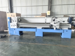 Wettbewerbsfähiger Preis C6140 Horizontale <span class=keywords><strong>Universal</strong></span>-Metalldrehmaschine 4/5,5 kW 3-Backenfutter Mittelschwere Ausführung Hohe Präzision mit DRO - Product Image 4