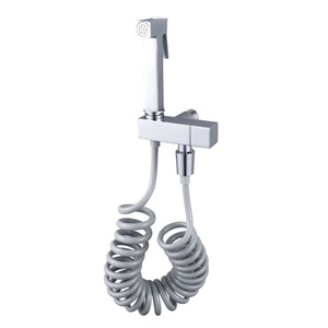 Набор для биде с одной квадратной ручкой - Product Image 1