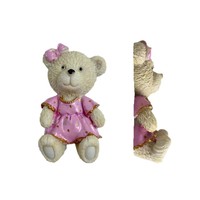 Figurine en résine mignonne de couple d'ours en forme de dessin animé avec perles tombantes, idéale pour la décoration murale de la maison