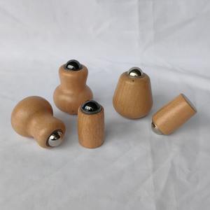 Edelstahl-Kugel-Wärmemassageroller mit Holzgriff, Kürbisform, Jade für das Gesicht, Musikfunktion - Product Image 2