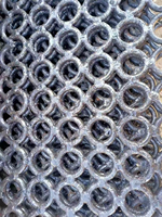 Maille de soudure la plus vendue, hautement durable et résistante au colmatage. Spécifications personnalisées pour les tamis vibrants.