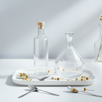 Bouteille diffuseur d'arômes carrée en verre en forme de yourte mongole 150 ml, transparente, avec bouchon en liège, vide, sérigraphiée pour parfum