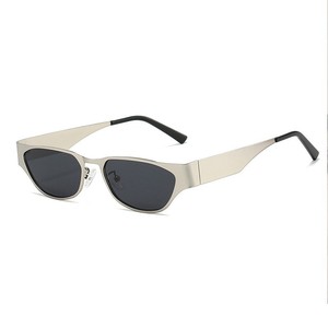 Gafas de sol tipo ojo de gato, montura metálica, lentes azules UV400, protección solar a la moda Y2K para mujer - Product Image 3