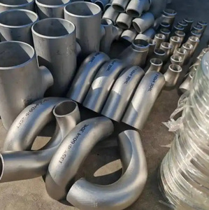 Raccord en T en acier inoxydable 304/316 à basse pression, norme DIN, résistant à la corrosion, sans soudure, égal pour les pipelines pétroliers et gaziers - Product Image 1