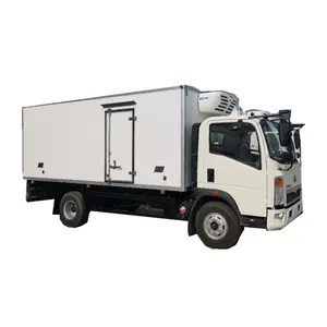 Howo 4X2 4ton Koelkast Vrachtwagen Vriezer Vrachtwagen Goedkope Prijs Voor Verkoop