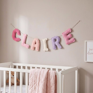 Guirlande personnalisée au crochet avec nom de bébé, guirlande de chambre d'enfant faite à la main en fil, guirlande de lettres au crochet, décoration de fête prénatale, jouet - Product Image 3