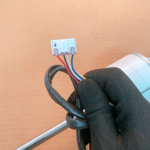 Moteur de ventilateur CC Zkfp-50-8-108 pour unité de climatisation centrale Midea, 5 fils, sans balais, en résine - Product Image 2