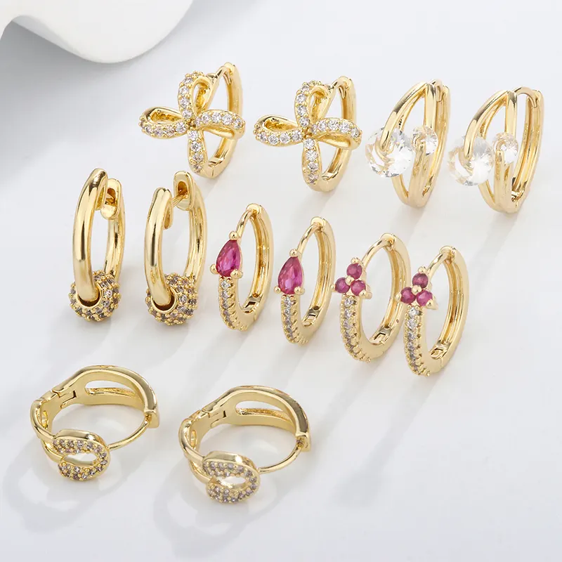 Anting-anting lingkaran mahkota kuningan berlapis emas 18K Zircon trendi untuk wanita 2022 perhiasan anting-anting Huggie pernyataan geometris mode