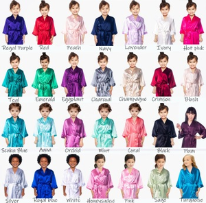 Vestaglie in Raso Personalizzate per Donne, Vendita all'Ingrosso in Vari Colori - Product Image 5
