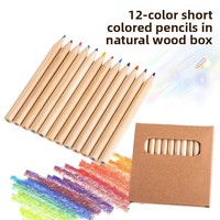 Crayons de couleur courts en bois naturel - 12 couleurs dans une boîte en papier de vachette - Fournitures artistiques pour enfants
