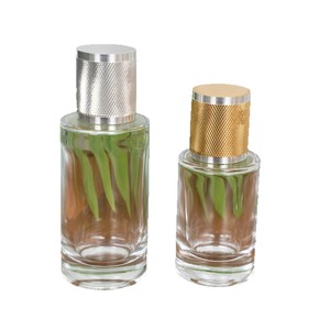 ขวดน้ำหอมแก้วทรงกระบอกขนาด 30 50 100 มล. แบบคอจีบ พกพาสะดวก พร้อมหัวฉีดสเปรย์แบบกด สำหรับบรรจุเครื่องสำอางหรือน้ำหอม - Product Image 4