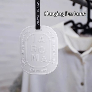 Pendentif diffuseur d'arômes en pierre de diatomite Camellia Reticula Rouge <span class=keywords><strong>pour</strong></span> armoire domestique, <span class=keywords><strong>sachet</strong></span> parfumé suspendu - Product Image 1