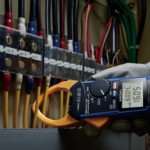 HIOKI CM4141-50 แคลมป์มิเตอร์วัดไฟ AC - เครื่องมือวัดและวิเคราะห์ที่จำเป็น ผลิตในญี่ปุ่น รับประกัน 1 ปี - Product Image 4