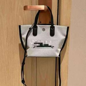 2026 Frankrijk Merk Lange-rits Groothandel Handtas Grote Capaciteit Canvas Emmersak Dumpling Commuter Schoudertas voor Dames - Product Image 5