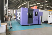 Machine de découpe laser à fibre 3kW 6kW 1020 avec couvercle de protection, découpeuse laser CNC pour plaques métalliques AKJ1020FB