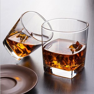 Square whiskey glass cup high quality crystal whiskey glass free sample custom whiskey glass for sale