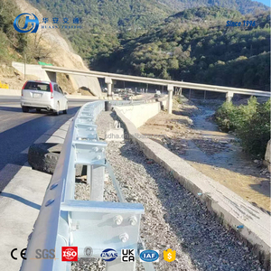 道路使用のための高速道路3波ガードレール波形鋼柱農村道路金属ガードレールパネル - Product Image 5