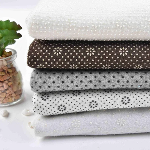 0,9 M 1M 2M 3M Breite Punkt Kunststoff Filz Teppich Tufting Backing Cloth Composite Drop Kunststoff Punkt Anti Rutsch Teppich Pad Teppich Stoff - Product Image 4