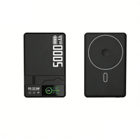 Batterie externe magnétique sans fil à charge rapide 20W PD, chargeur portable en alliage d'aluminium avec support de téléphone intégré