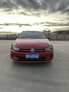 รถยนต์ <span class=keywords><strong>Volkswagen</strong></span> <span class=keywords><strong>Polo</strong></span> Plus Automatic Colorful Tech Edition สีแดง รุ่นปี 2021 ลดราคาพิเศษ - Product Image 2