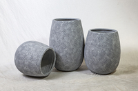 Pot Tanaman Fiberglass Besar untuk Dalam & Luar Ruangan, Modern, Ramah Lingkungan, Tahan Lama, untuk Penggunaan di Rumah & Gantung