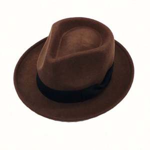 Chapeaux Fedora de style Indiana Jones pour femmes et hommes, 100% laine douce et pliable - Product Image 1