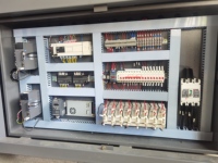 Machine de soufflage de bouteilles PET semi-automatique 350ml-2000ml, pompe Delta PLC, moteur 15kW, 2 cavités, longue durée de vie