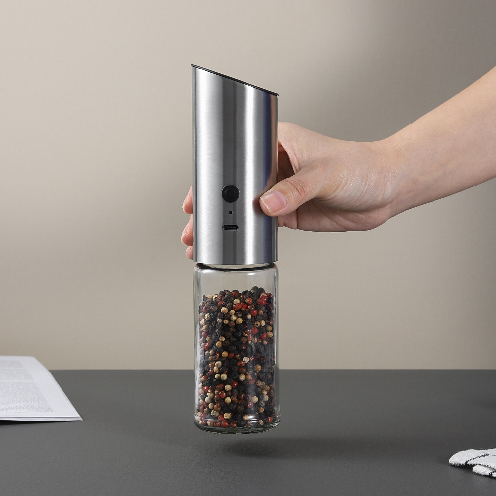 Kitchen Tools & Gadgets Ceramic Burr Gravity Rechargeable Type-C Electric Spice Set Salt And Pepper Grinder With LED Light