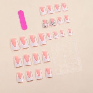 24 pièces/ensemble Ongles à presser blancs en forme de bec de canard, bordure française, avec fleur à cinq pétales et incrustation de diamants, vente en gros A3-04-04 - Product Image 2