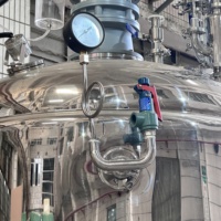 Équipement de mélange homogénéisateur sous vide à cisaillement élevé, contrôlé par PLC entièrement automatique, pour la production de crèmes et de lotions cosmétiques