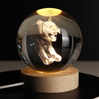 Boule de cristal gravée au laser tigre, veilleuse, lampe à boule de cristal 3D avec base en bois LED
