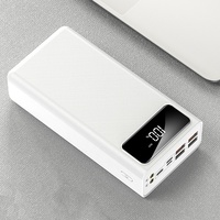 Prix de gros 10W Banque de charge 50000mAh 60000mAh Capacité Power Bank avec lumière LED Alimentation mobile extérieure