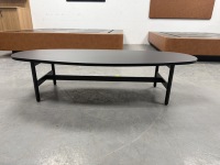 Table de cocktail 4 Bears, mobilier haut de gamme pour hôtels par Top Hotel Project