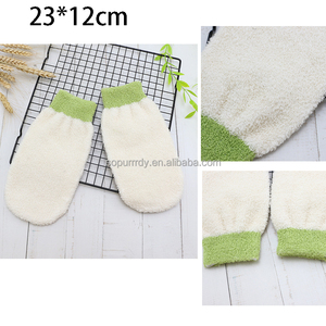 Gants de bain exfoliants pour le nettoyage des peaux mortes et des impuretés, pour une peau lisse et élastique, durables, avec logo personnalisé - Product Image 2