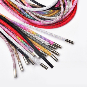 Lacci per Scarpe con Diamanti da 6MM, Coppia di Cordoncini Scintillanti con Strass in Vetro, Cordoncini Trendy Personalizzati con Gemme Colorate Incastonate Fai-da-Te - Product Image 2